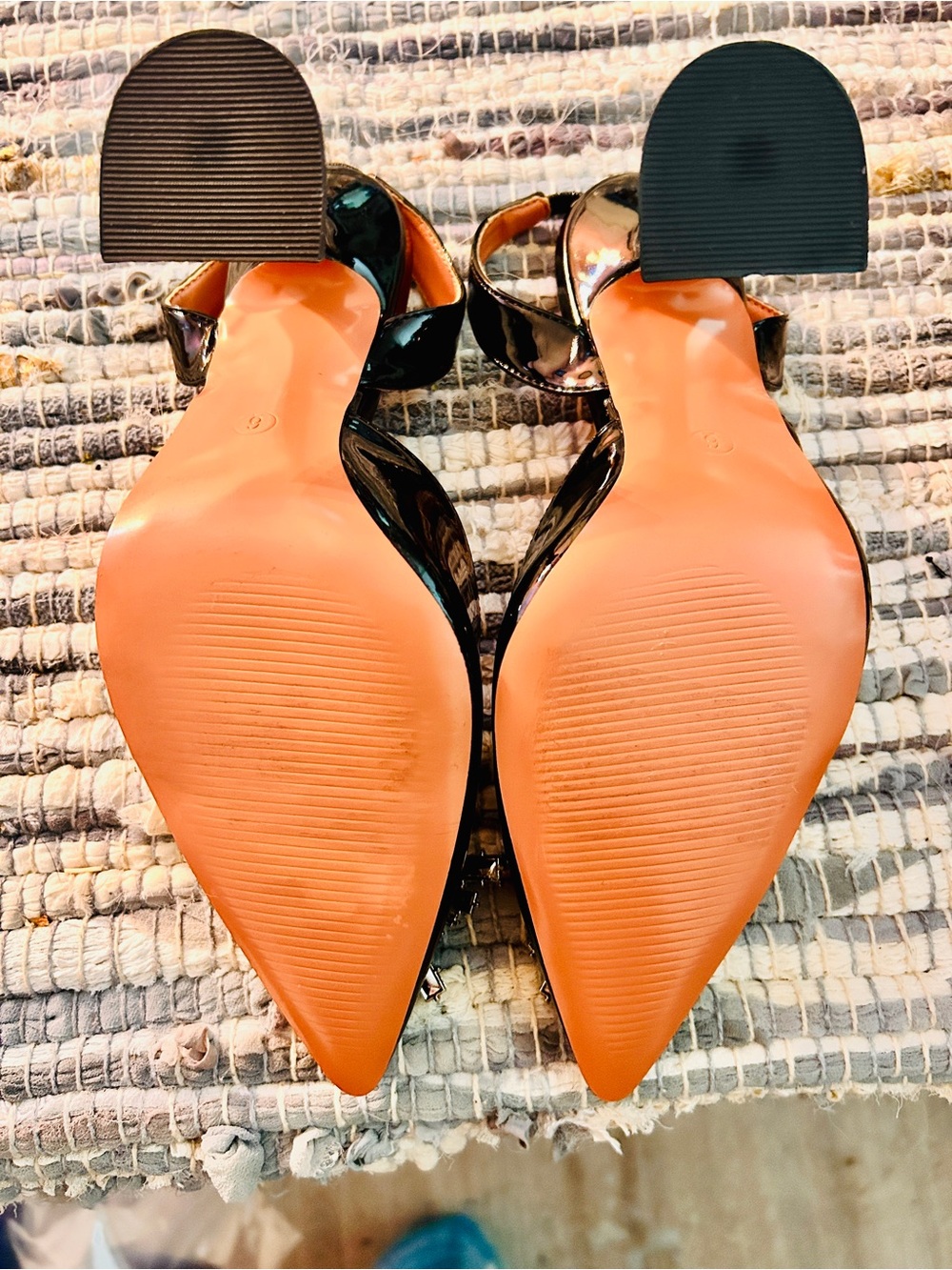 NWOT Black Patent Slingback Pumps Size 6
See Description Dup of High End Brand - Picture 5 of 6